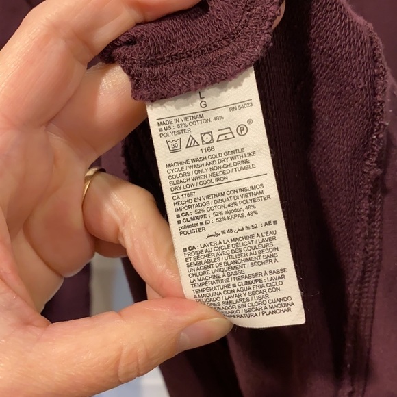 ON Active Open Cross Back Pullover Sweatshirt - Picture 5 of 12